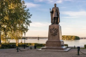 Alexander III Monument, Irkutsk: Trans-Siberian Tsar by the Angara