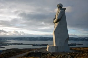 Alyosha Monument: War Memorial and Arctic Guardian