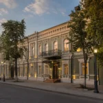 Amurskiy Hotel, Irkutsk: Historic Boutique Stay on Lenin Street