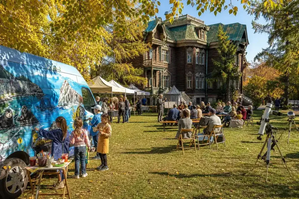 Baikal Day Festival, Irkutsk: Lectures, Quizzes and Family Fun