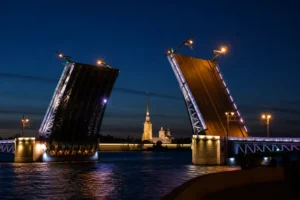 Best Bridges and Drawbridge Viewing Spots, Saint Petersburg: 9 Picks