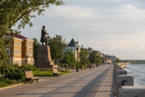 Best Free Things to Do, Irkutsk: Walks, Churches and Markets