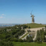 Best Things to Do with Kids, Volgograd: Parks, Planetarium and Monuments