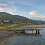 Bolshiye Koty Day Trip, Irkutsk: Boat or Trail to a Remote Baikal Village