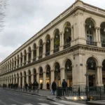 Bolshoi Gostiny Dvor, Saint Petersburg: Arcade, Shops and Access