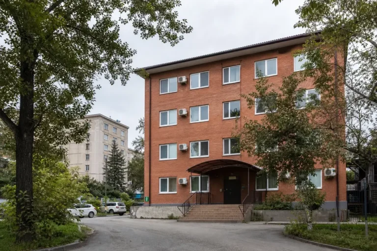 Chicago Hostel, Vladivostok: Budget Rooms and Practical Travel Base