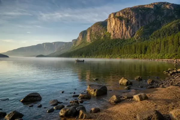 Chivyrkuisky Bay: Lake Baikal's Warm Waters and Hidden Granite Coves 2