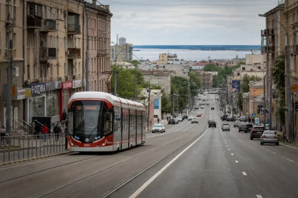 Communicate Without Speaking Russian in Volgograd: Translation Apps, Guides, and Taxi Tips 3