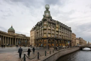 Dom Knigi, Saint Petersburg: Singer House Bookshop Guide