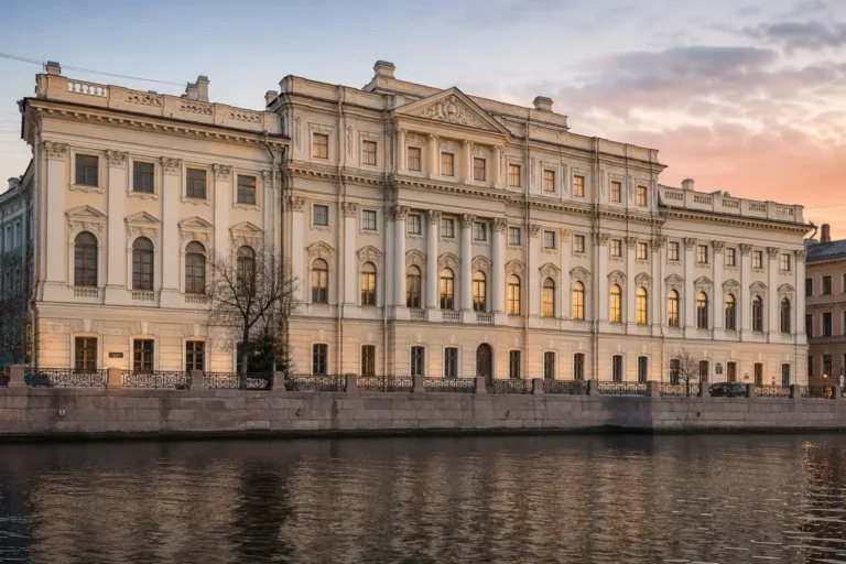 Fabergé Museum: Imperial Eggs, Hours and How to Find It