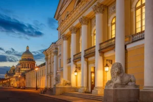 Four Seasons Hotel Lion Palace St. Petersburg, Saint Petersburg: Guide
