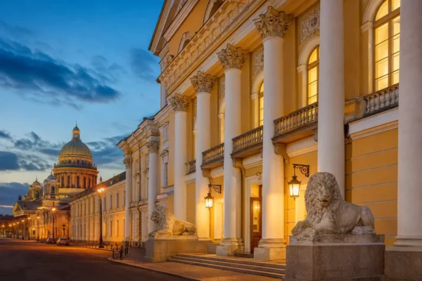 Four Seasons Hotel Lion Palace St. Petersburg, Saint Petersburg: Guide 6