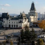 Frunzensky, Vladivostok: Downtown Nightlife, Food, and Transport Hub