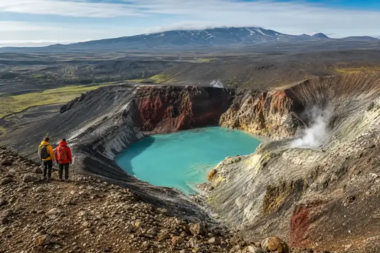 Gorely Volcano: Crater Lake Hike and Off-Road Day Trip