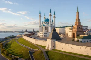 Half a Day in Kazan Kremlin: Walk the Walls and Two Faiths