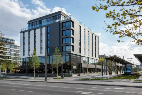 Hampton by Hilton Volgograd Profsoyuznaya: Location, Booking and Amenities