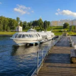 How to Get to Peterhof, Saint Petersburg: Train, Bus, Hydrofoil