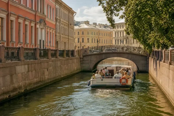 How to Take a Neva River and Canal Cruise, Saint Petersburg: Piers 5