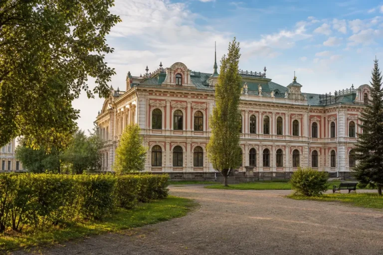 Irkutsk Regional Art Museum: Sukachev Collection and Visiting Tips