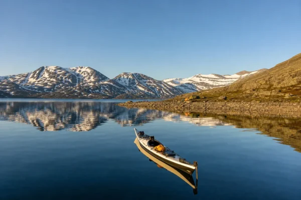 Kayaking and water activities in Murmansk: Arctic paddling and coastal exploration