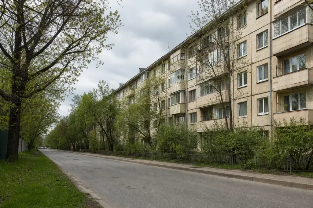 Kirovsky, Yekaterinburg: History and Soviet Architecture