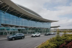 Koltsovo International Airport: Getting to Yekaterinburg
