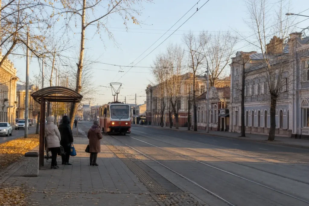 Lenina Tram Stop, Irkutsk: Trams and Buses in the Center