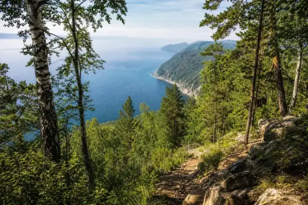 Listvyanka to Bolshie Koty Hiking Route: A 2-Day Trek on Lake Baikal's Remote Shore 6