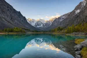 Multinsky Lakes Hiking Route: 8-12 Day Trek in the Altai