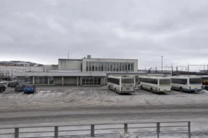 Murmansk Bus Station: Getting Around the Arctic Region
