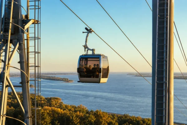 Nizhny Novgorod Cableway: 13-Minute Gondola Across the Volga