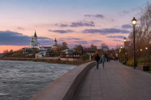 One-Day City Highlights Itinerary, Irkutsk: Old Town to the Angara