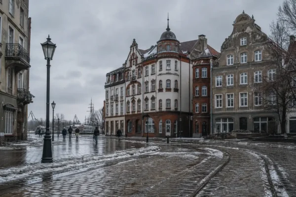 Pack for Kaliningrad Weather: What to Bring by Season 9