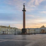 Palace Square: What to See and How It Fits Together