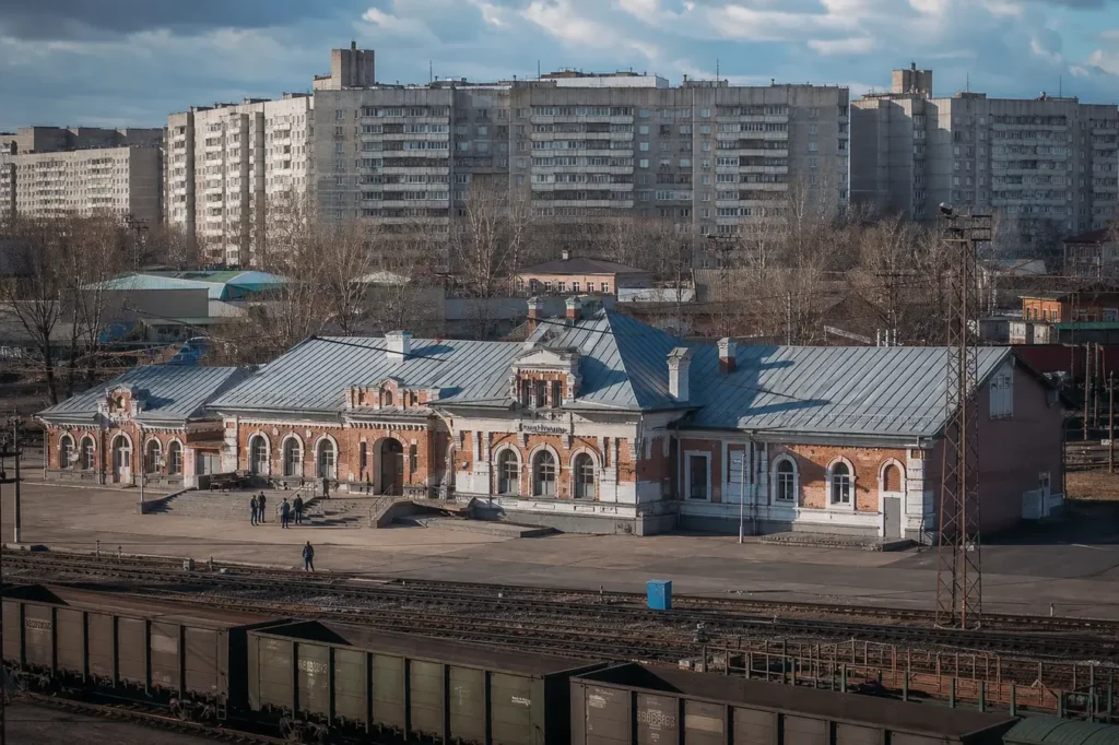 Pervaya Rechka, Vladivostok: Where the City Actually Works