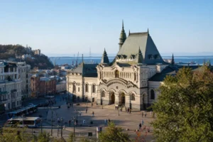 Pervomaysky, Vladivostok: Historic District and Railway Gateway