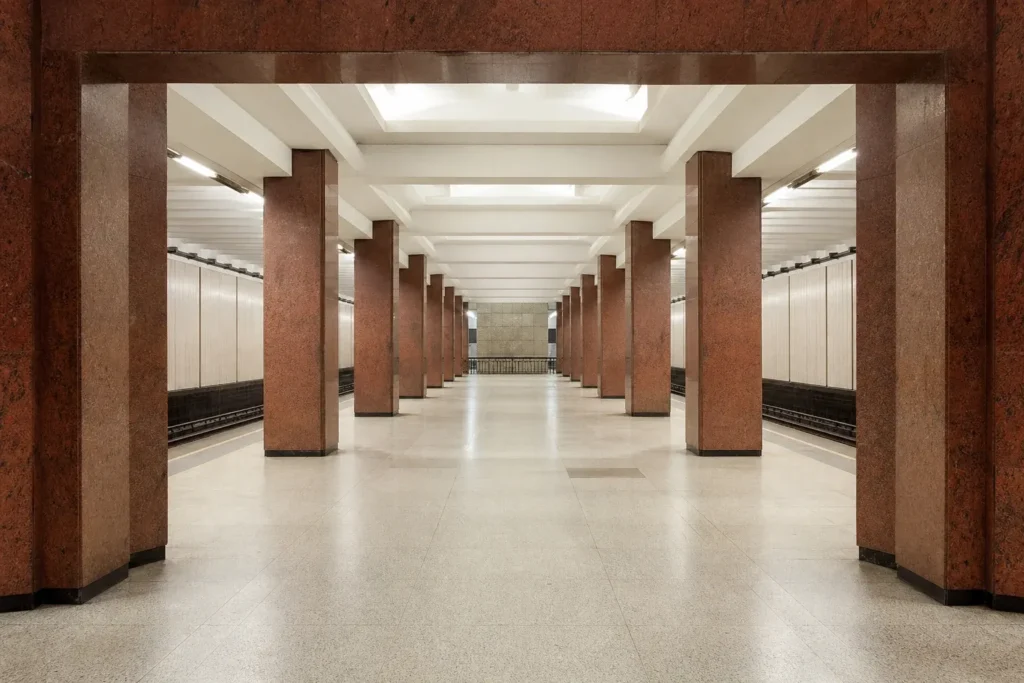 Ploshchad 1905 Goda: The Heart of Yekaterinburg's Metro