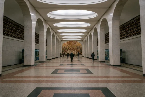 Ploshchad Lenina Metro Station, Saint Petersburg: Finland Station