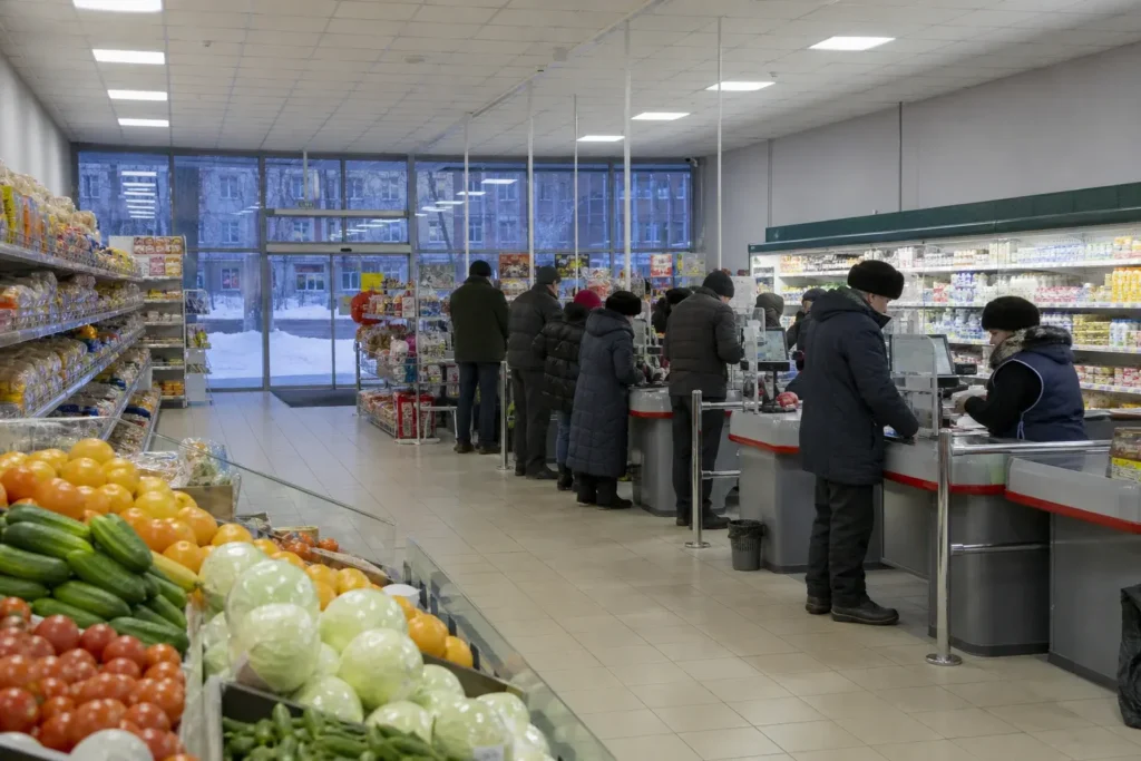 Pyaterochka, Irkutsk: Convenience Store Chain for Visitors