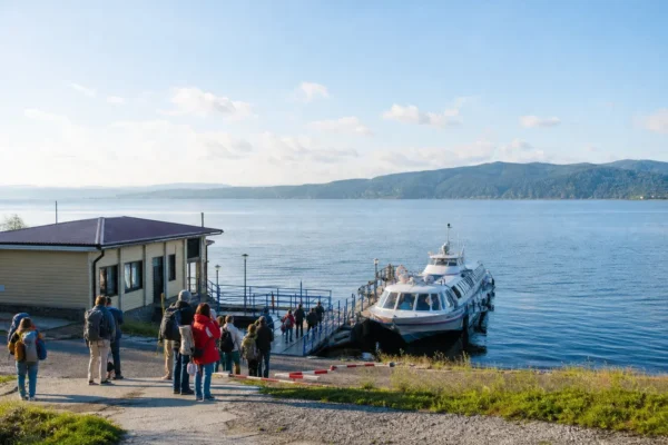 Raketa Pier, Irkutsk: River Boats from the Angara toward Baikal