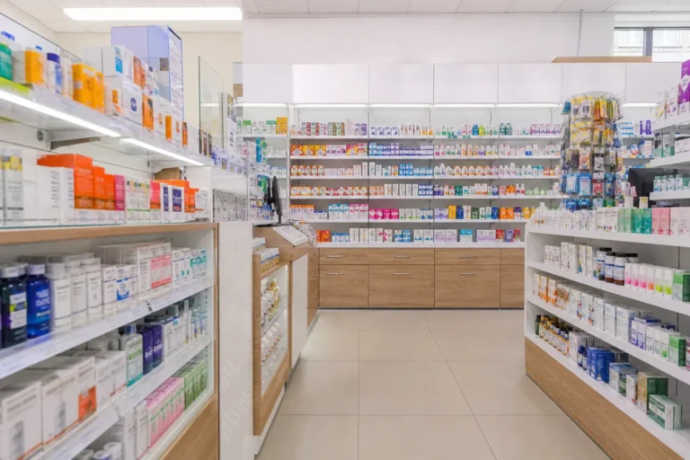 Rigla Pharmacy: Locations, Hours and How to Shop