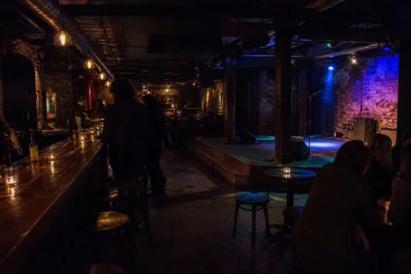 Rock’s Cocktail Bar: Live Music, Cocktails and Nightlife in Vladivostok