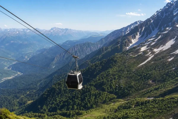 Rosa Khutor, Krasnaya Polyana: Skiing, Hiking, and Mountain Views