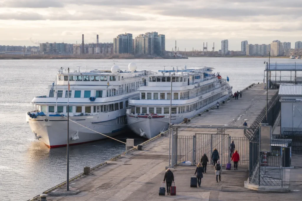 Saint Petersburg River Cruise Terminal: Where Cruise Ships Depart
