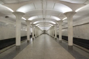Severny Vokzal: Gateway to Kazan via Metro and Rail