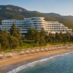 Swissotel Resort Sochi Kamelia: Black Sea Beachfront Luxury with Spa