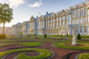 Tsarskoye Selo Day Trip, Saint Petersburg: Amber Room, Palaces and Park