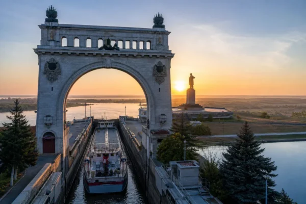 Volga-Don Canal: Soviet Engineering and Locks Explained
