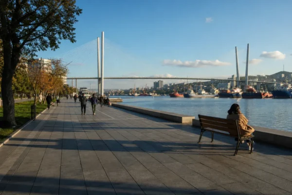 Waterfront Embankments Walk, Vladivostok: A Harbour Guide