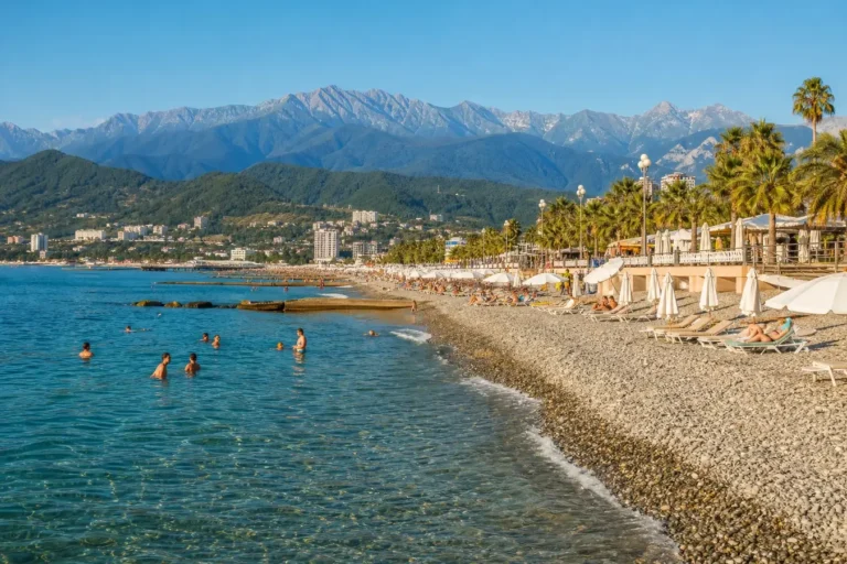 What to pack for Sochi: Climate, Dress Codes and Luggage Tips